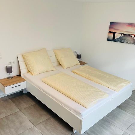 Deluxe Ferienwohnung Am Strandbad Friedrichshafen Exterior photo